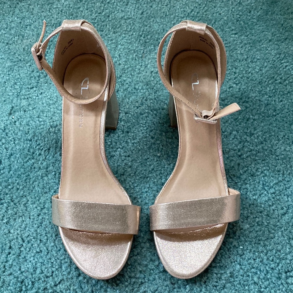 Chinese Laundry Gold Heels